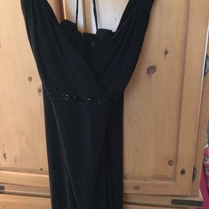 Black sleeveless dress with beading